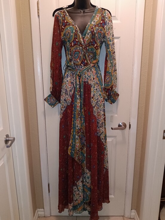 Meghan LA Dresses & Skirts - Meghan LA Bohemian Patchwork Maxi Dress in Multicolor Sz S